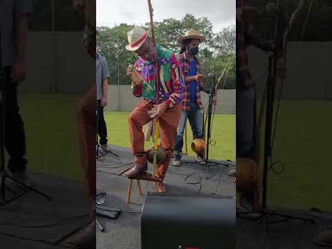 Orquestra de Berimbaus do Morro do Querosene