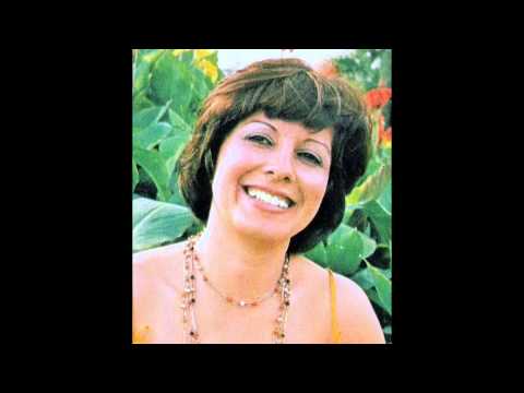 Celly Campello - Isn´t She Lovely (Versão em inglês)