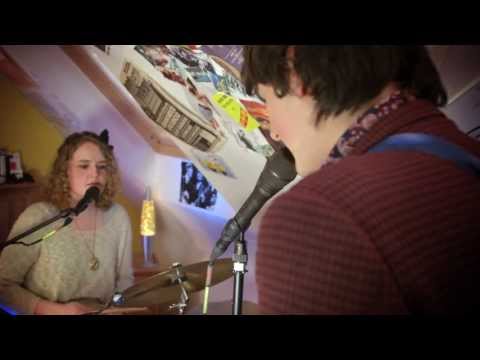 Red Bull Bedroom Jam: Red Elephant - Lets Build a Boat