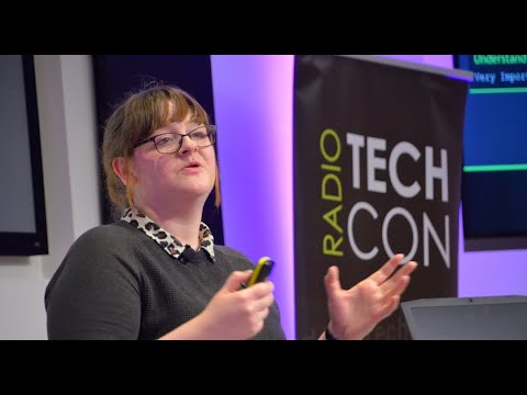 Mini Masterclass: UWot? An introduction to UI and UX