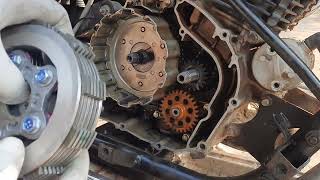How to Replace clutch assembly of Bajaj Avenger 220