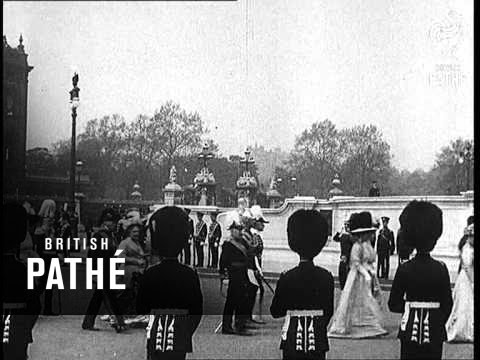 The Unveiling Of The Queen Victoria Memorial (1931)