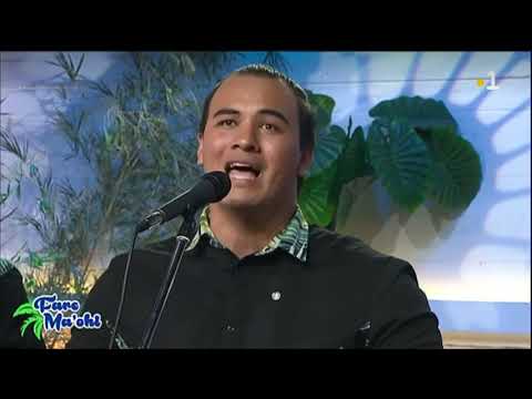 Ua rere te manu (KORU)