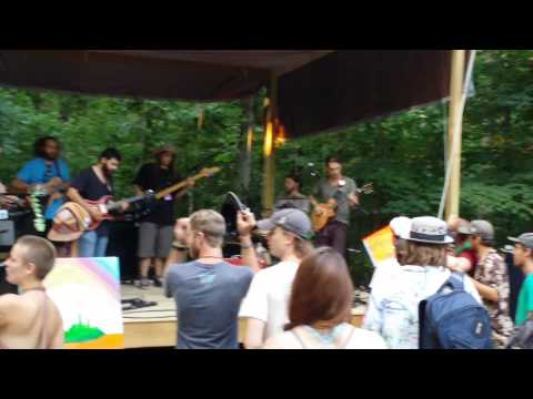 Peridoni w/ Chris Houser - First Tube