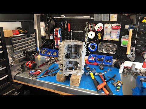 Classic mini diy gets mad at a gearbox - LIVE