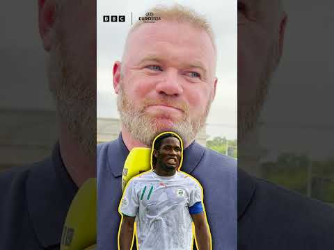 Wayne Rooney stayed quiet for a while here! 🤐  #shorts