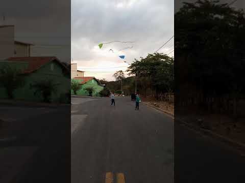 tirando RELO na rua.