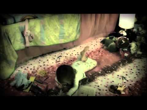 Monstruo Debajo De La Cama