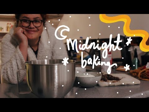 download lagu mp3 mp4 Midnight Baking, download lagu Midnight Baking gratis, unduh video klip Midnight Baking
