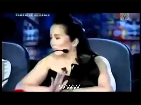 At Gibi Kişneyen Kadın