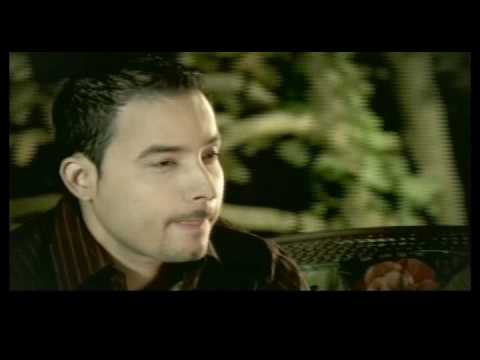 Video thumbnail for No Me Doy por Vencido (Versión Banda)