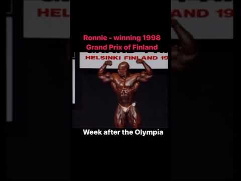 @RonnieColeman8  on stage at the 1998 Grand Prix Of Finland | MR OLYMPIA 8X CHAMPION  RONNIE