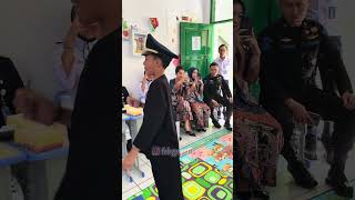 Download lagu Proses Pemberangkatan Kereta Api | Semboyan 40 41 35 mp3