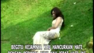 Download lagu Cincin Permata Biru Rita Sugiarto mp3 Download lagu Cincin Permata Biru Rita Sugiarto mp3