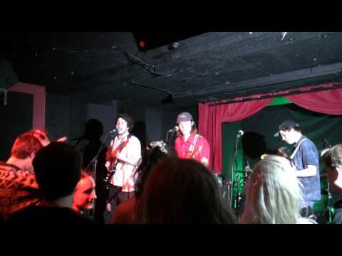 Goodbye Honolulu - Hardly Speaking // Toronto, Canada