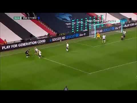 Yung filly goal and chunks celebrates