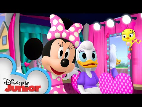 Minnie and Daisy's Happiest Day 😊 | Mickey Mouse Mixed-Up Adventures | @disneyjunior