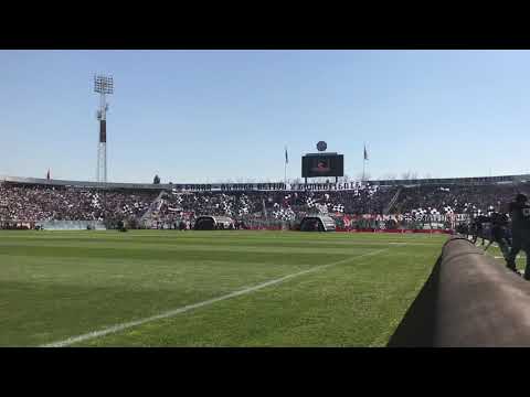 "COLO-COLO VS UDECHILE (salida desde la chancha)" Barra: Garra Blanca &bull; Club: Colo-Colo