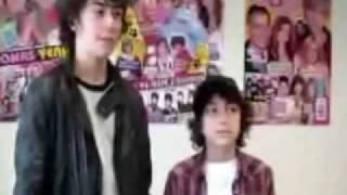 Nat wolff Little old Nita with lyrics and download
