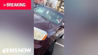 Download lagu BREAKING: New video shows ICE officers' perspective of Minneapolis shooting mp3