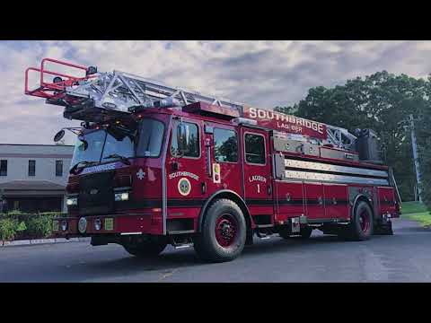 Walk Around of Southbridge Fire Department's Metro 100 Aerial - SO143719