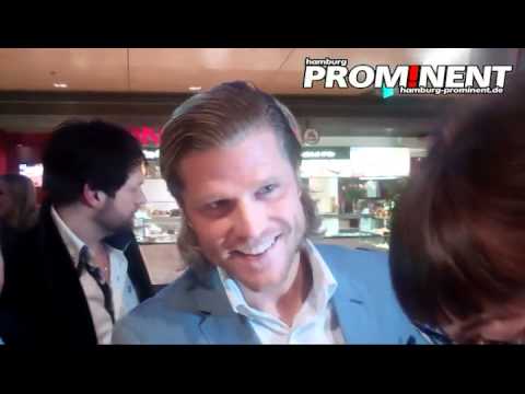 Bachlor Paul Janke kommt nicht rein!