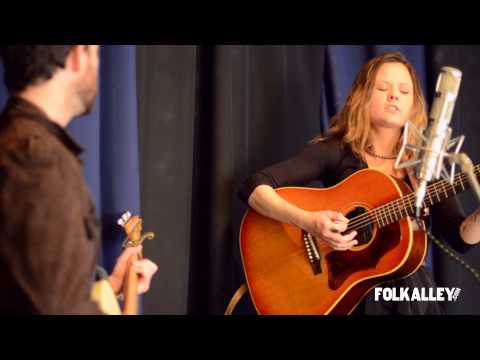 Folk Alley Sessions: The Stacks - "My Bride and I"