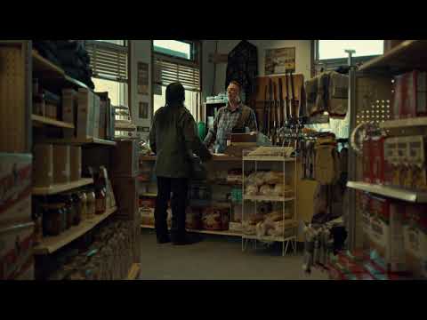 Fargo S2E09 - Hanzee looks for Ed at the store