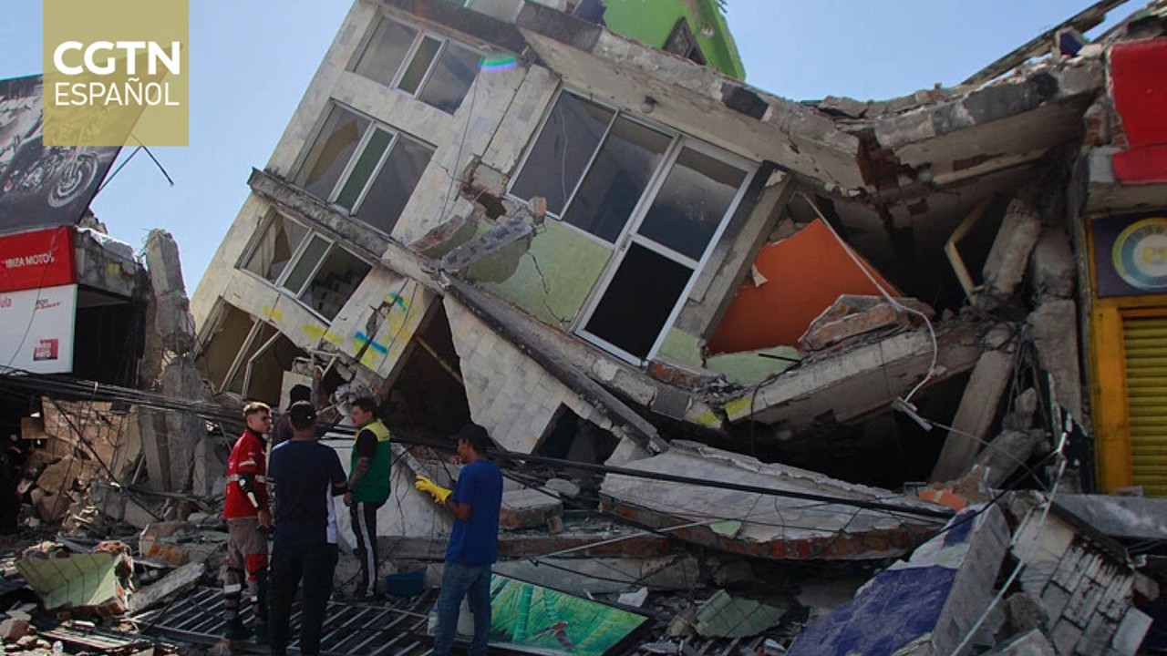 Xi Jinping envía condolencias a presidente de Colombia por mortífero terremoto
