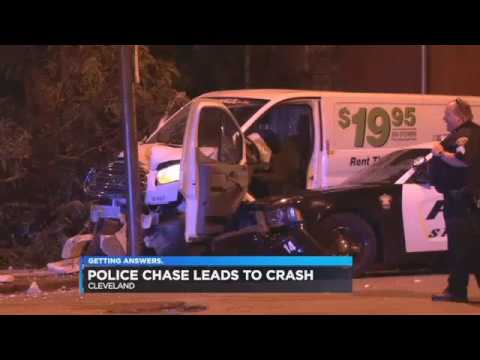 Strongsville jewelry store robbery ends with chase and crash in Cleveland