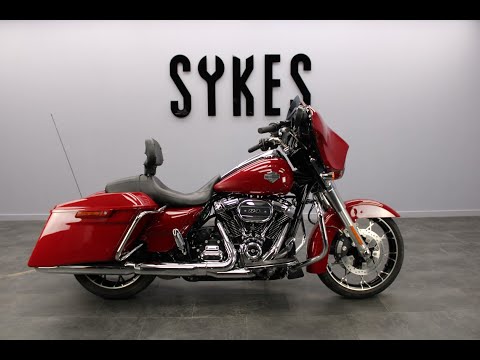 2021 Harley-Davidson FLHXS Touring Street Glide Special in Billiard Red