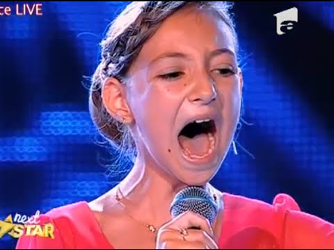 Elena Hasna, tu ai ridicat juriul în picioare la „Next Star”, iar pe noi, ascultătorii, ne-ai făcut să te iubim! Ce moment, cum am putea uita!