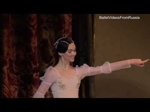 Novikova Shklyarov Romeo Juliet  in Original Lavrovky Choreography Created for Ulanova Sergeyev
