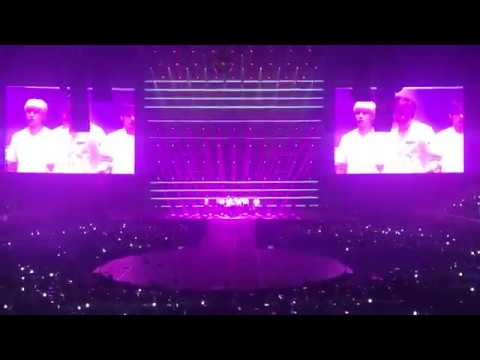 180901 Wanna One - Light @ One: The World in Manila [FANCAM]