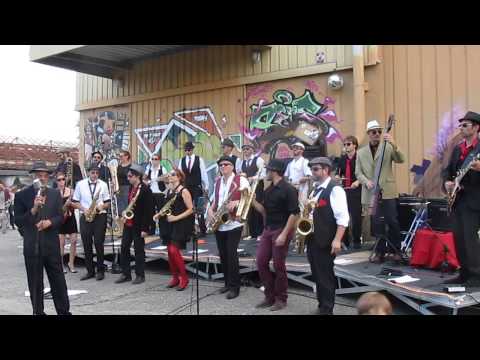 CONTREBAND, Latino funky, DARWIN Bordeaux 5 septembre 2015