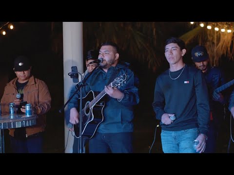 La Venganza Ft Estilo-40 Ft Los de la M - "El Vago" (En Vivo 2022)