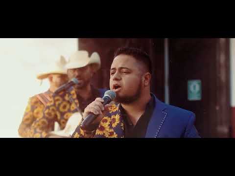 Los Hermanos Salgado - Me Toca Aguantarme (Video Oficial)