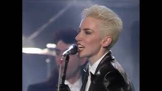 Eurythmics - Thorn in My Side / When Tomorrow Comes (live)