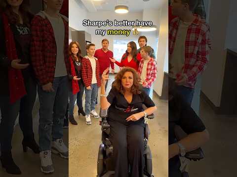 SWAGGY LEE IS IN THE HOUSE! 👑 #shorts #dancemoms #abbylee @therealabbyleemiller