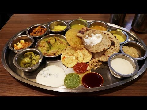 Unlimited Veg Thali @ ₹275 | Khandani Rajdhani Thali | Park Street, Kolkata