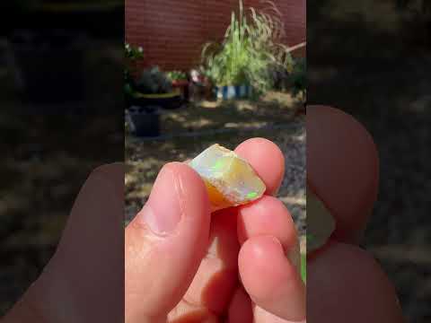 Opal Etiopian de Foc, brut, E9