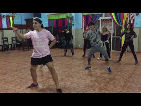 73-De frente ou de costas