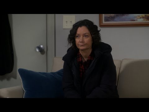 Darlene Speaks to a Therapist About Her Panic Attacks - The Conners