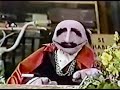 Sesame Street Mumford Performs The Getting Ready For The Wedding Trick