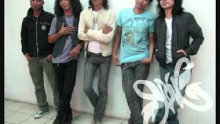 Download lagu slank - prakiraan cuaca.wmv mp3