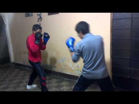 BOXEO MARISCAL