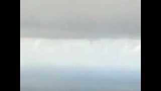 preview picture of video 'mini furacão em frente da ponta do sol   !'