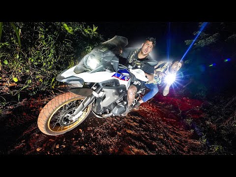 ACONTECEU COISAS ESTRANHAS NA ESTRADA AMALDICOADA - CAÇADORES DE LENDAS