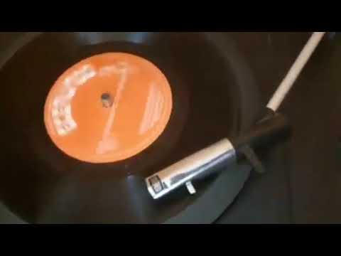 Omwana Tarioo by Endugu Mwalimu Ariisi of kirwanda