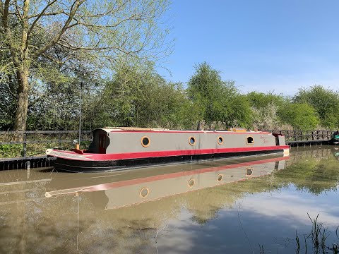 GETTING READY TO LIVE ABOARD! New Narrowboat build and fit out - Part #36